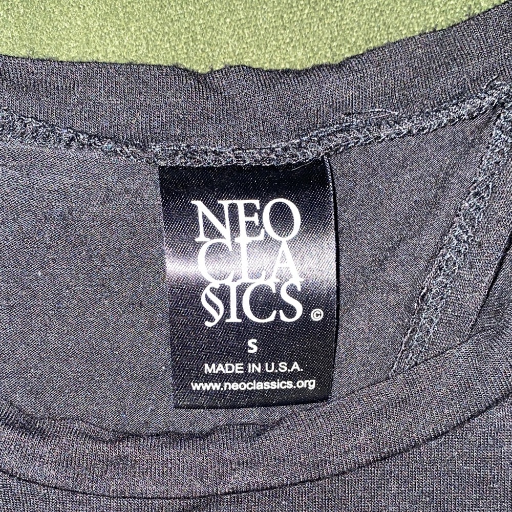 Black Zodiac Graphic Tank Top - Picture 2 of 5